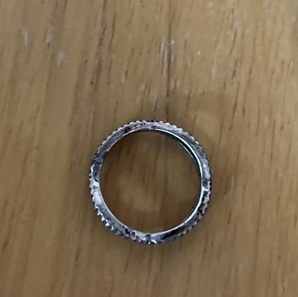 Ring - Picture 3 of 3